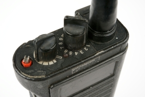 SABER 1E (international MX-1000). The knob of the toggle switch is missing here.